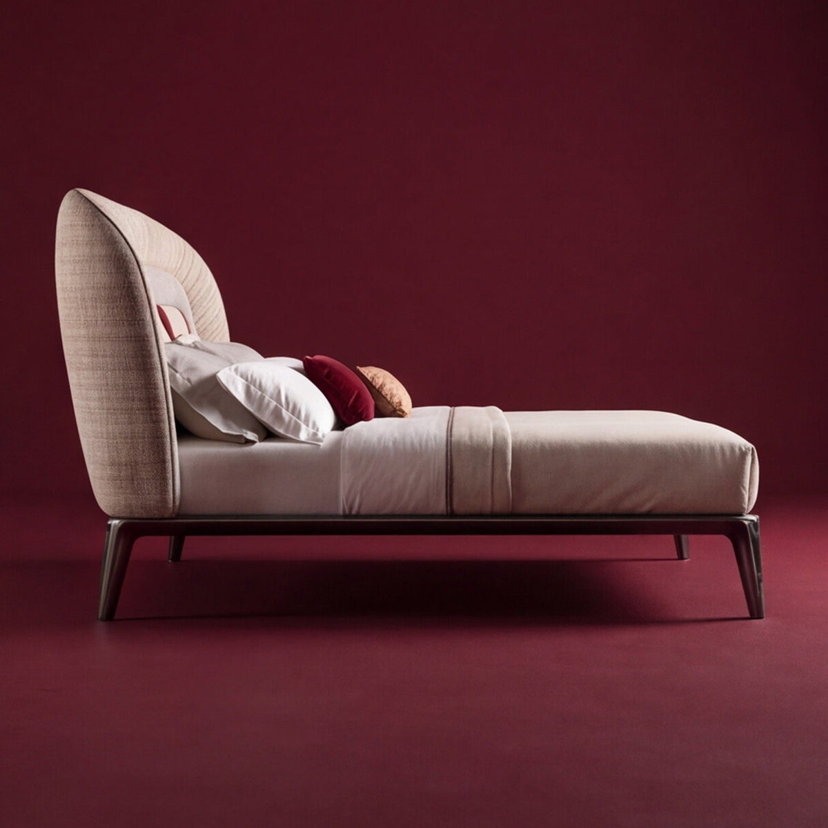 Cavora Bed