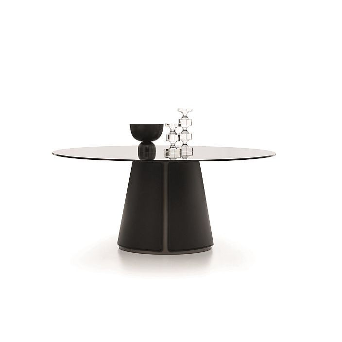 Montique Dining