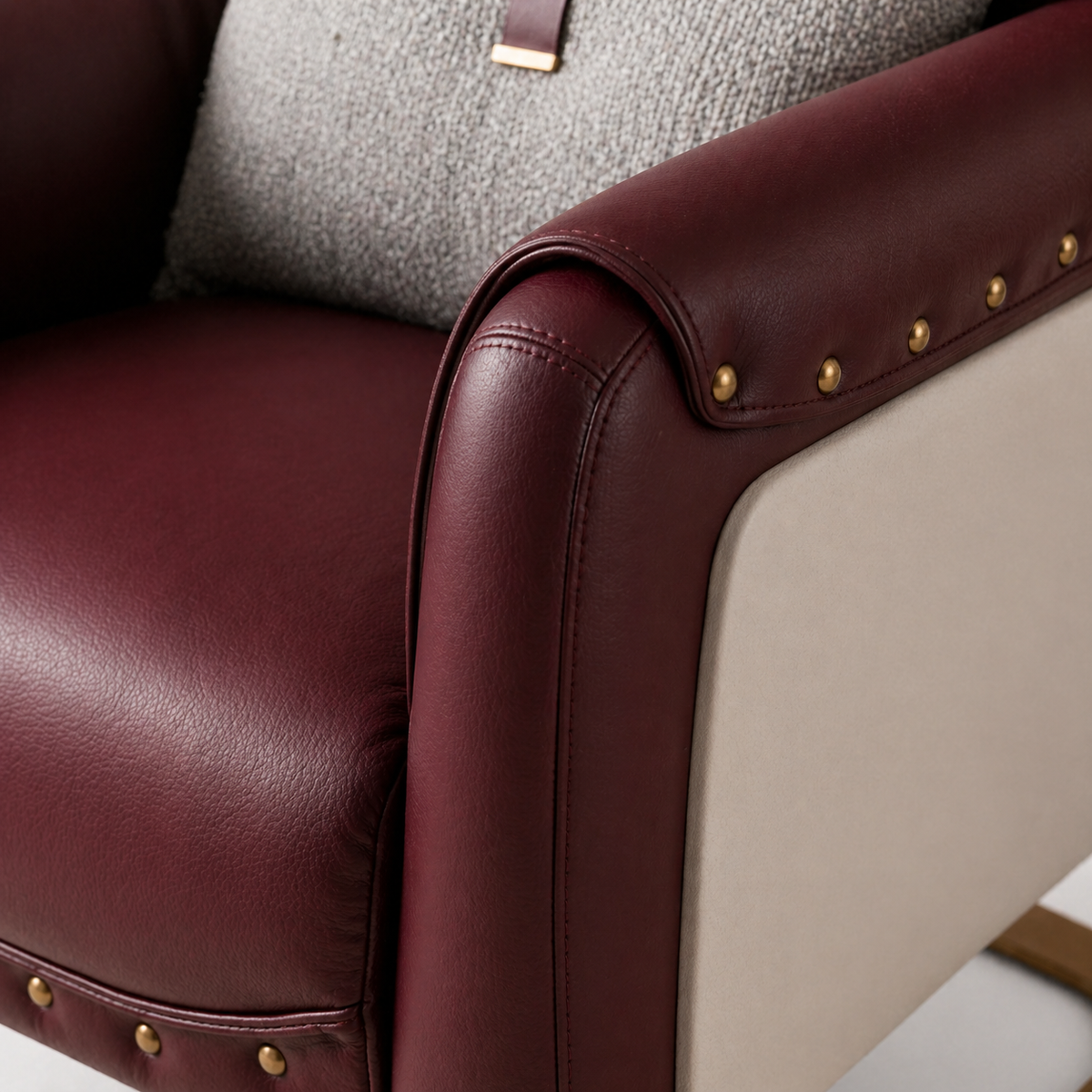 Aurelio Royale Chair