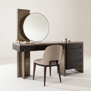 Outfit vanity console