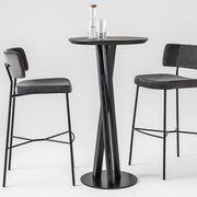 كرسي بار كلاسيكي 