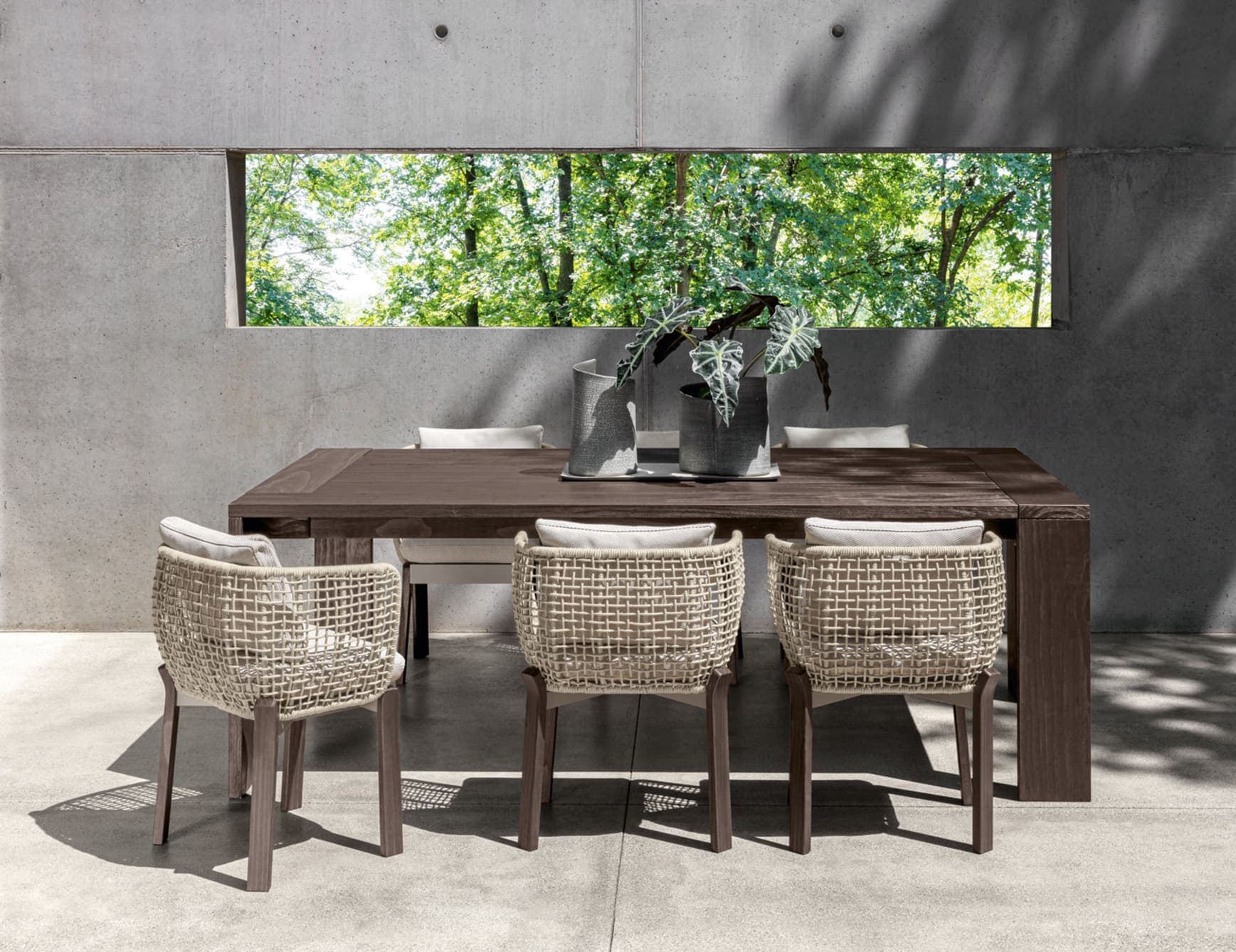 Eclipse Outdoor Collection