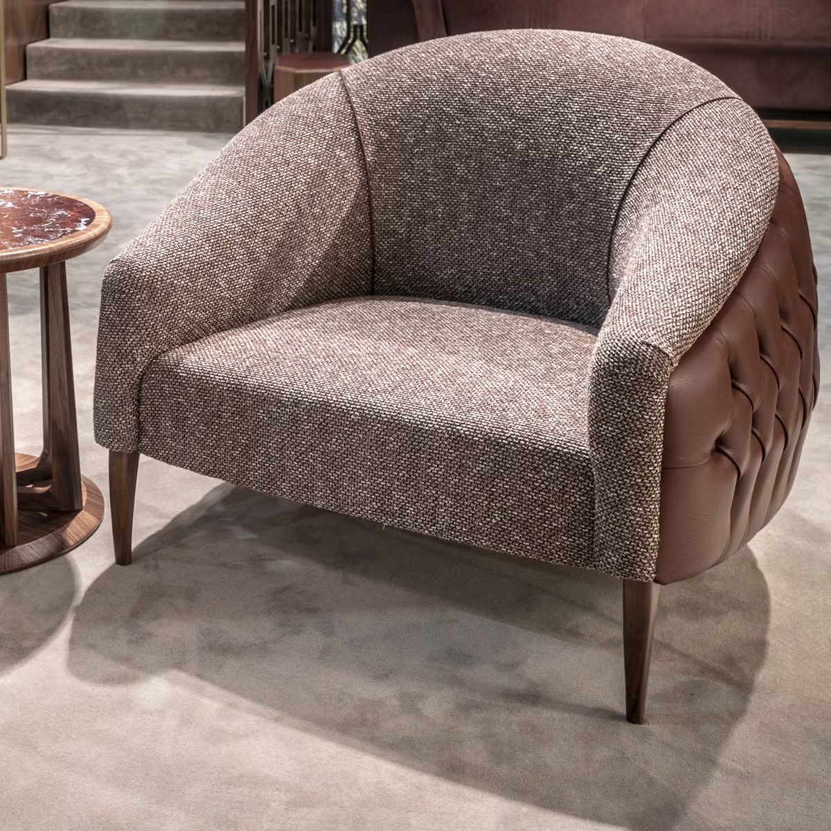 Mary armchair
