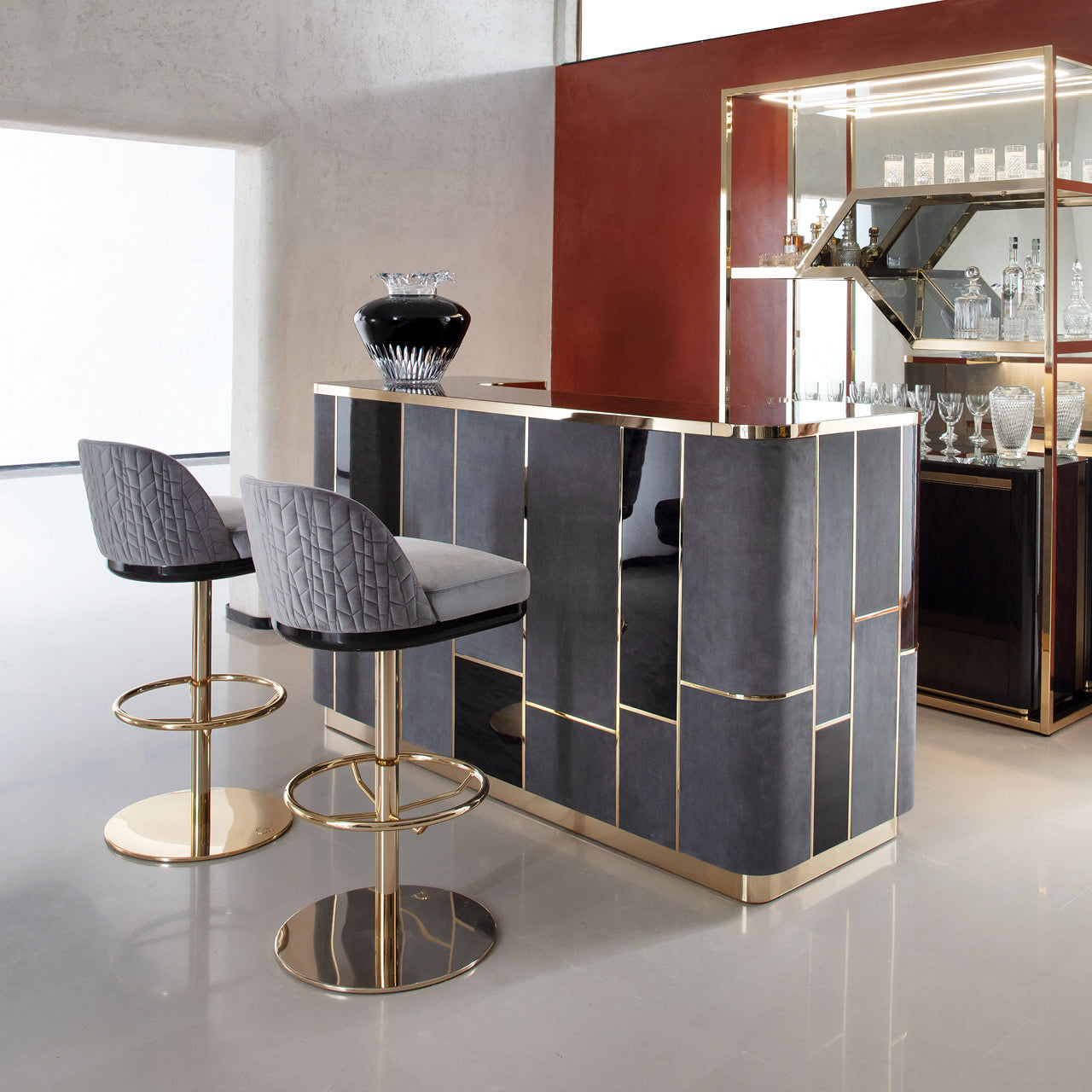 Ardito Bar Chair