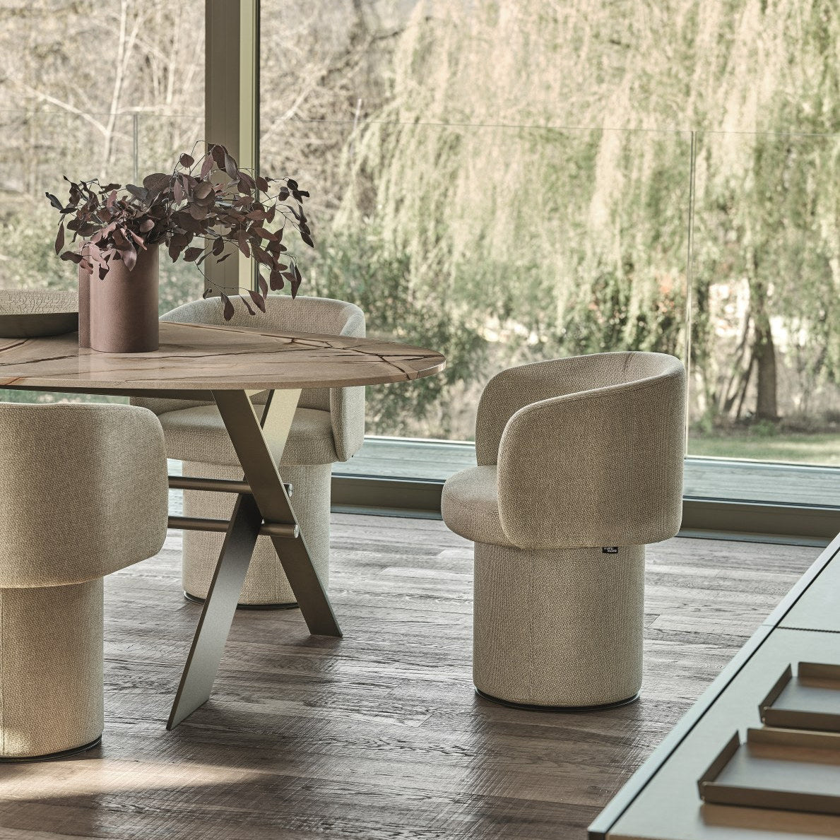 Orlina Chair