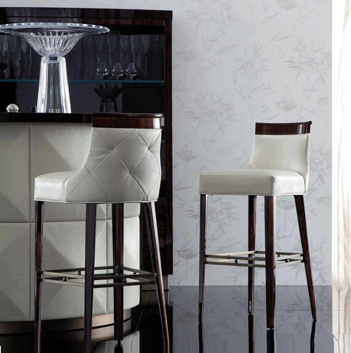 Verno Bar Chair