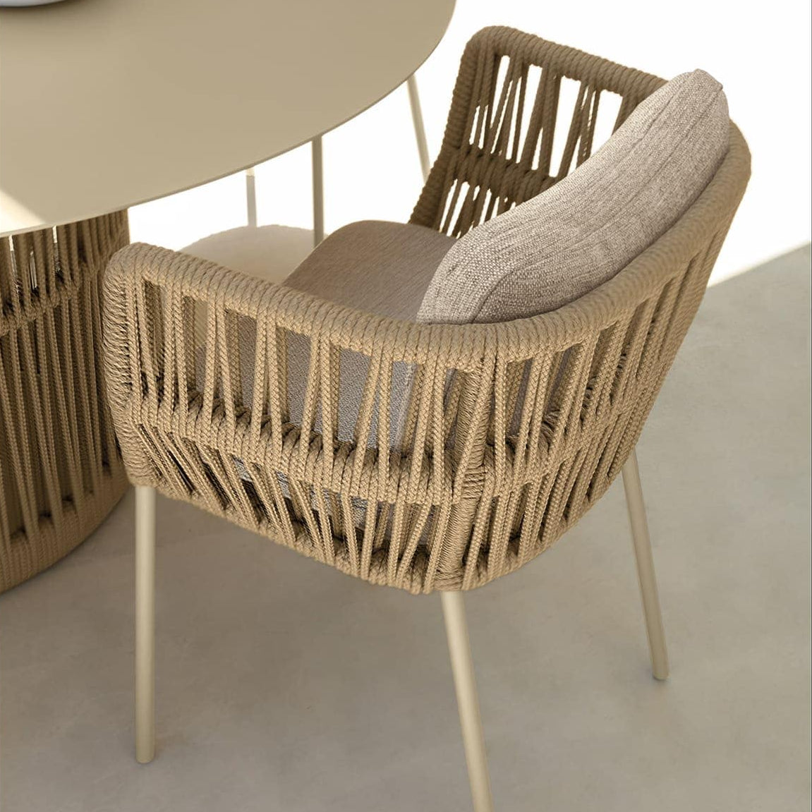 Cliff Luxury Armchair