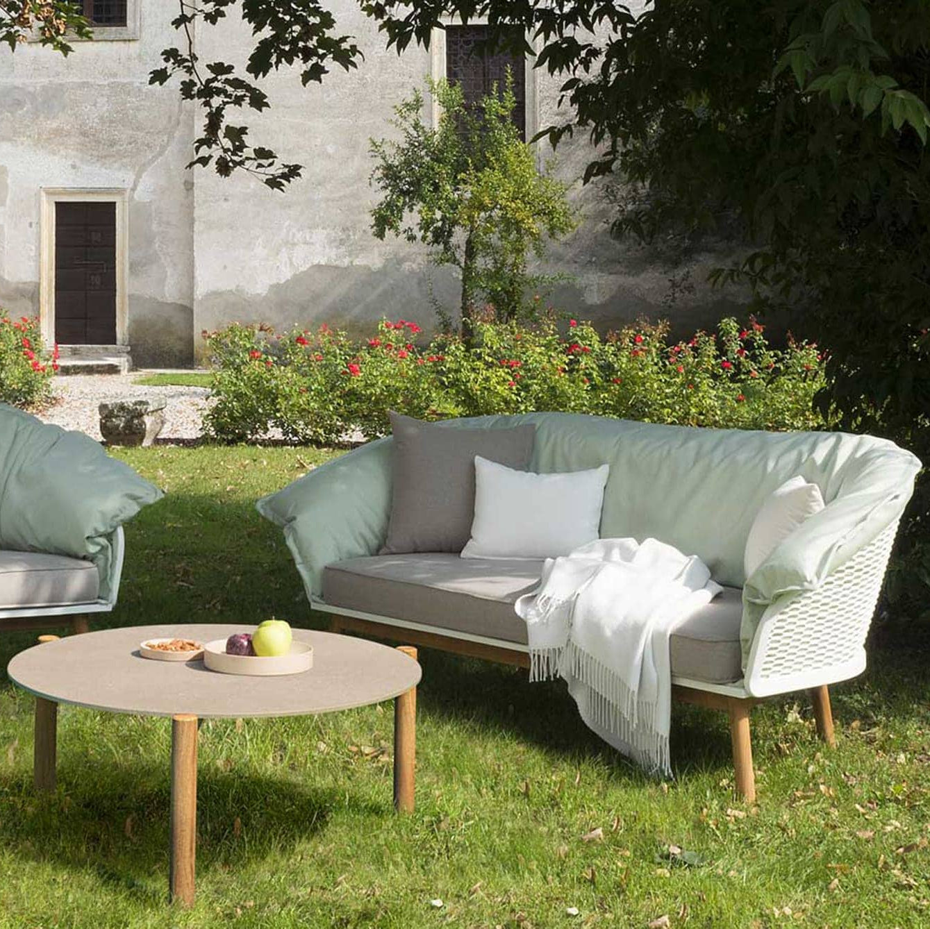 Refined Outdoor Seating Sofa