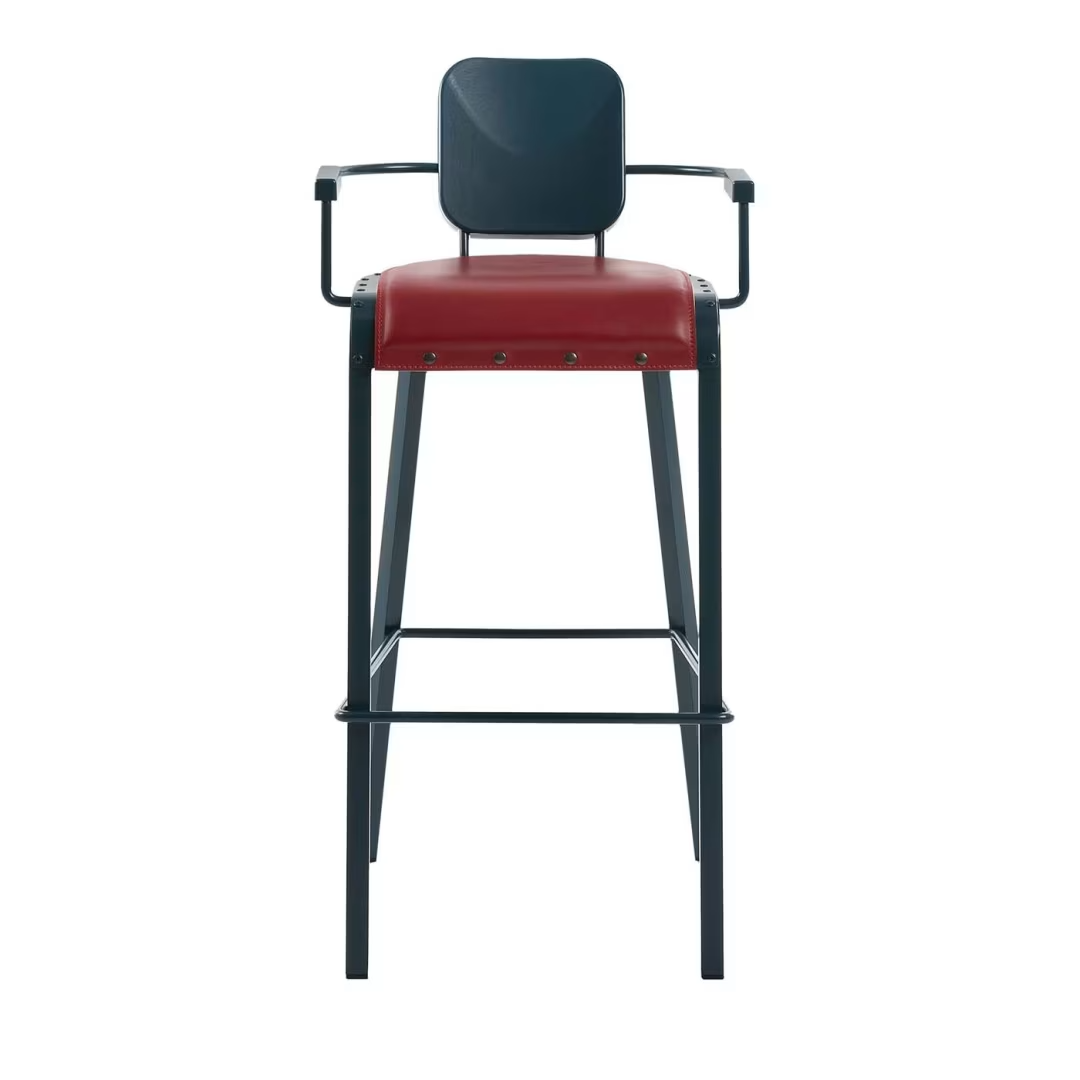 Rock stool with leather seat