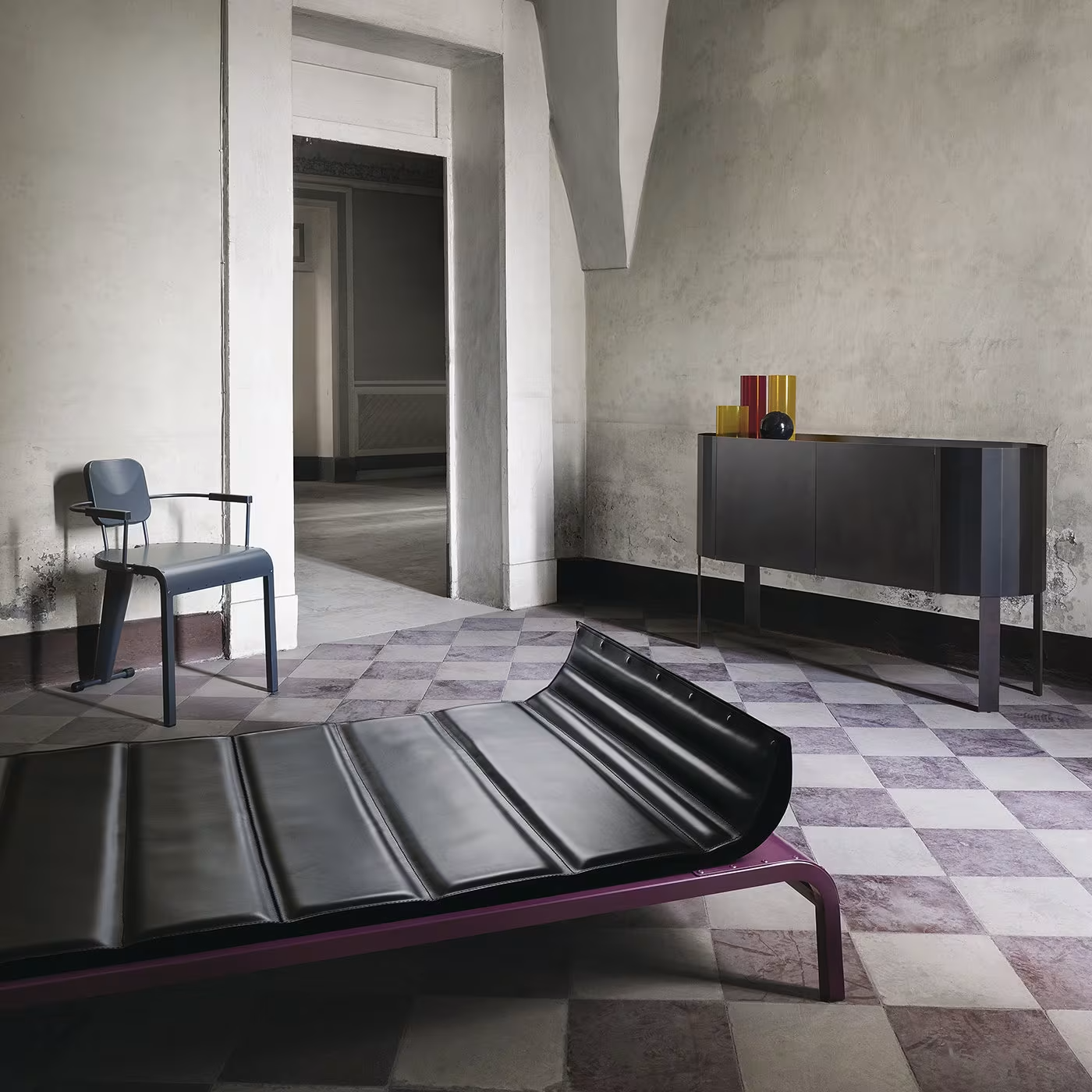 Rock daybed