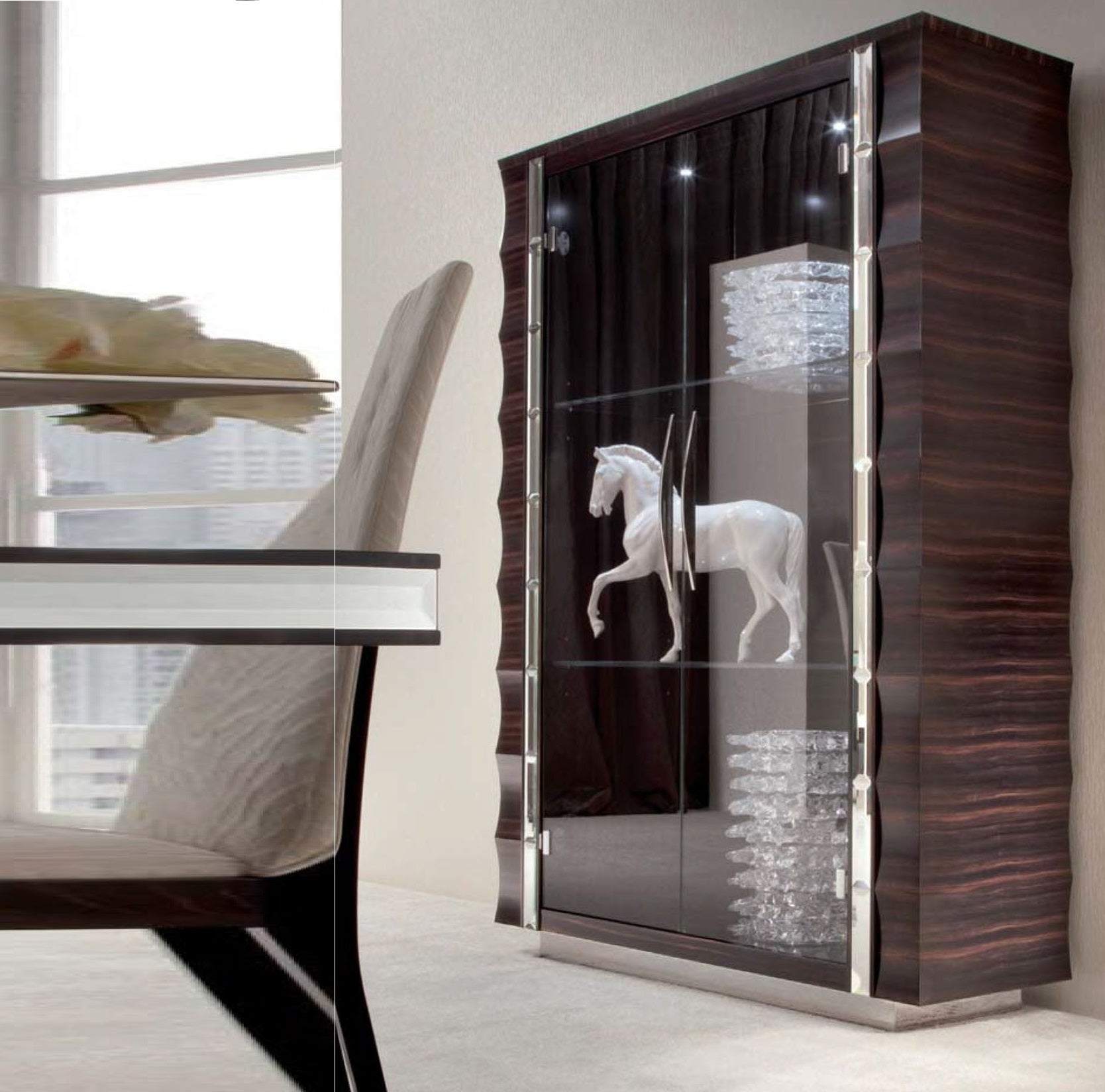Monzo Cabinet