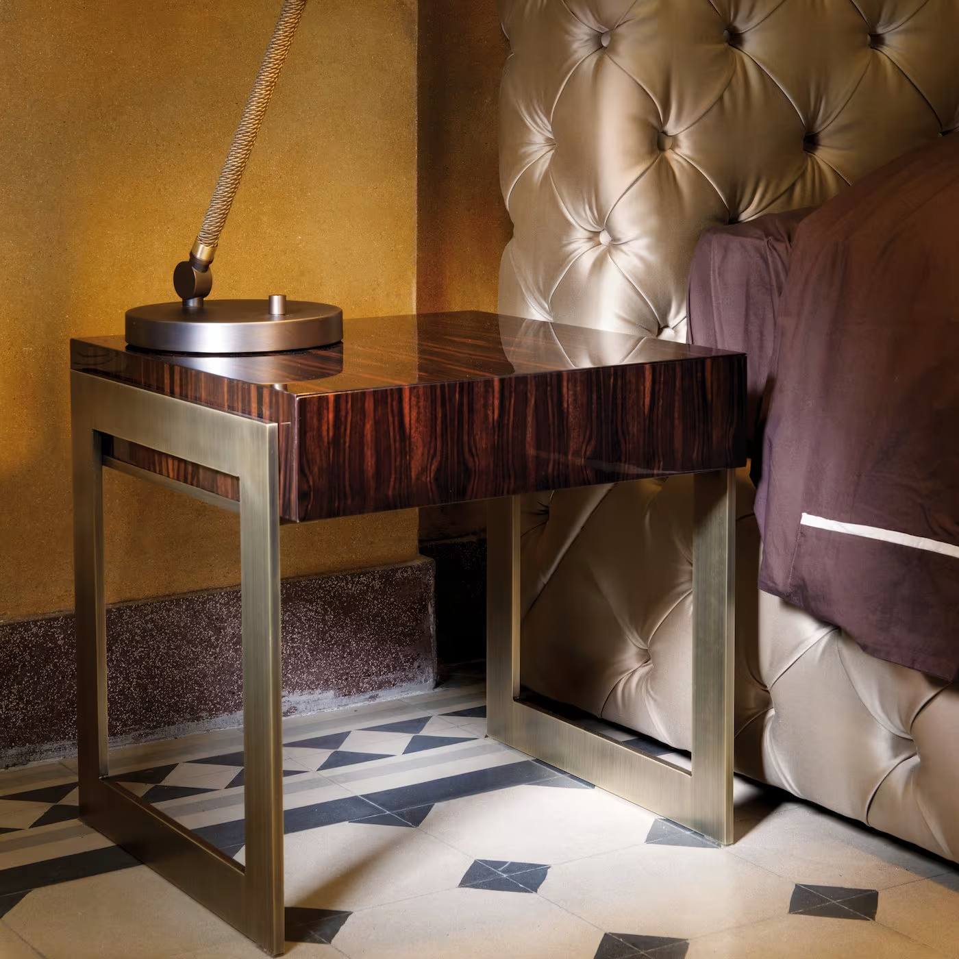 Nino nightstand
