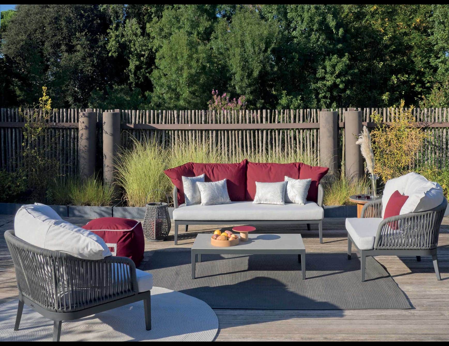 Dream Outdoor Coffee Table
