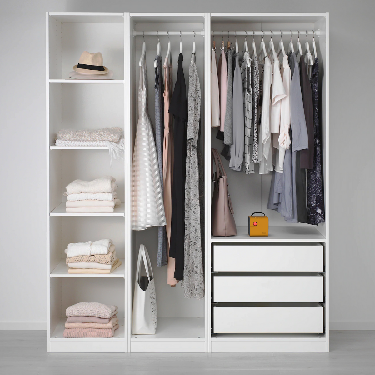 Marvento Wardrobe