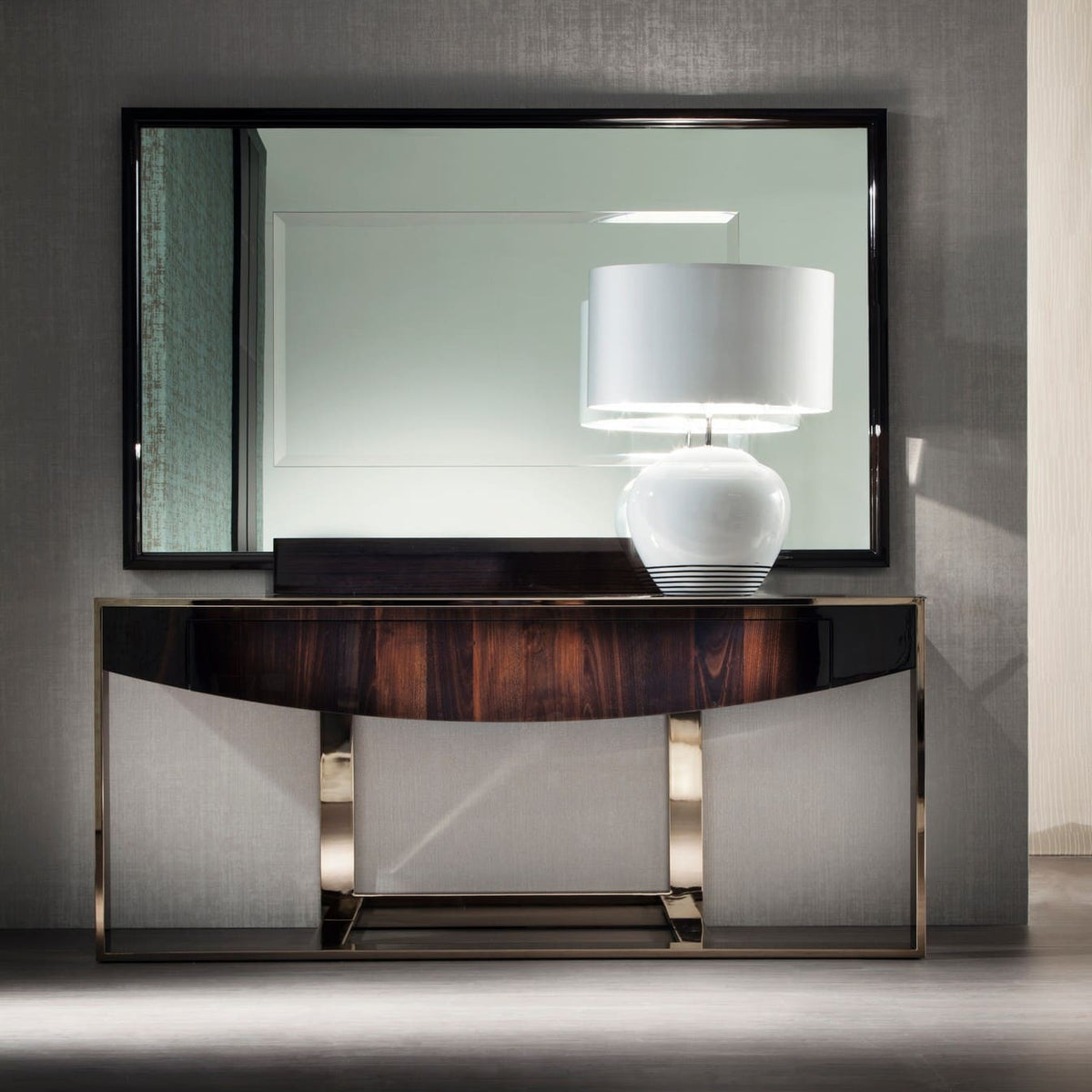 Aura Console