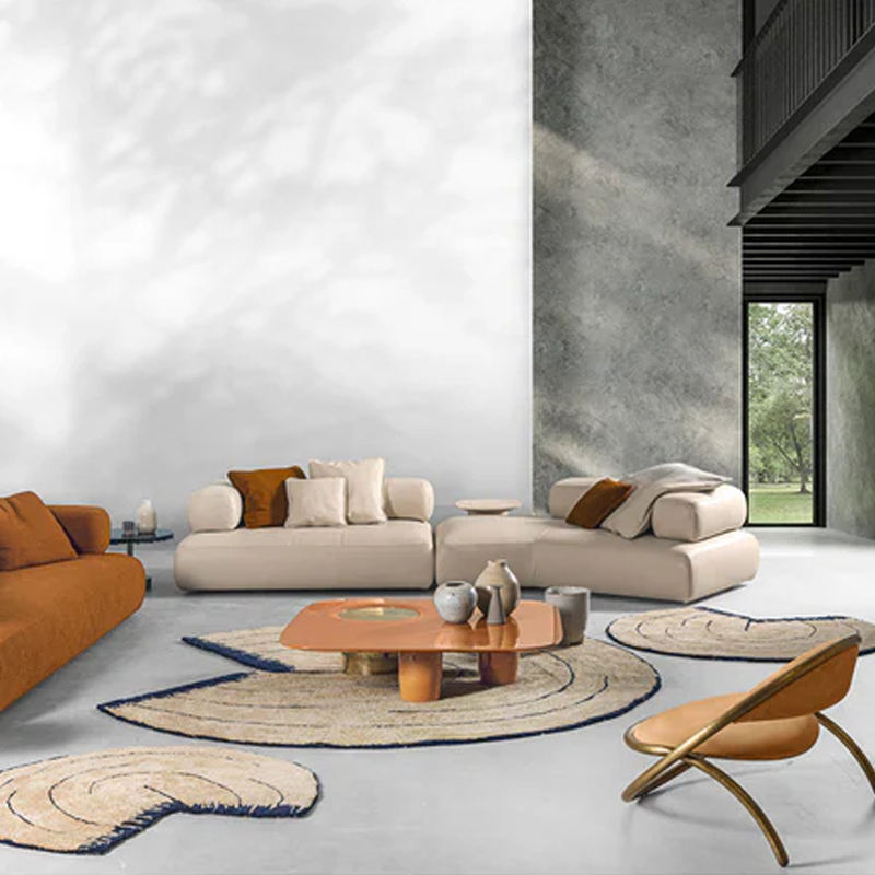 Mira Sofa