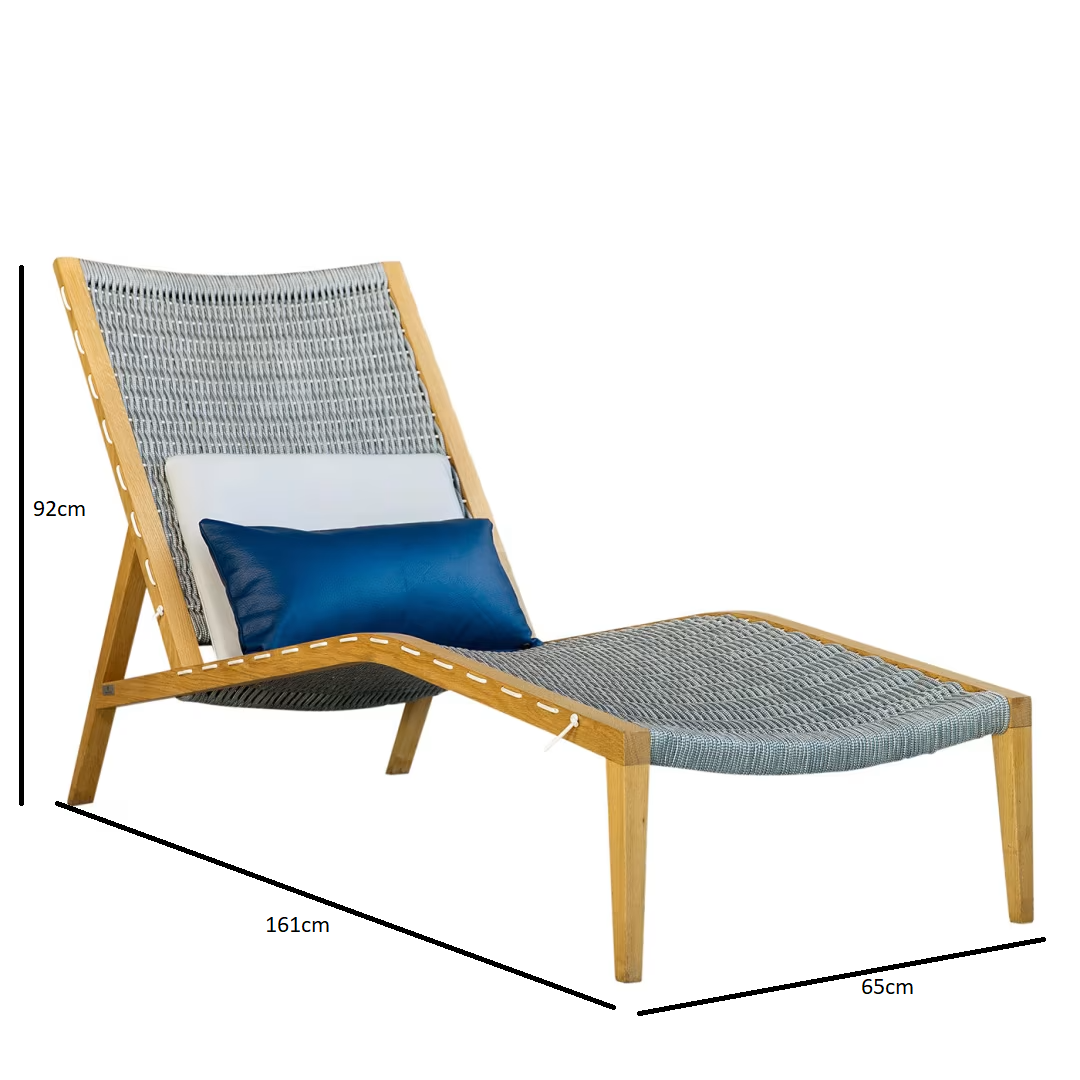 Regular light blue lounger