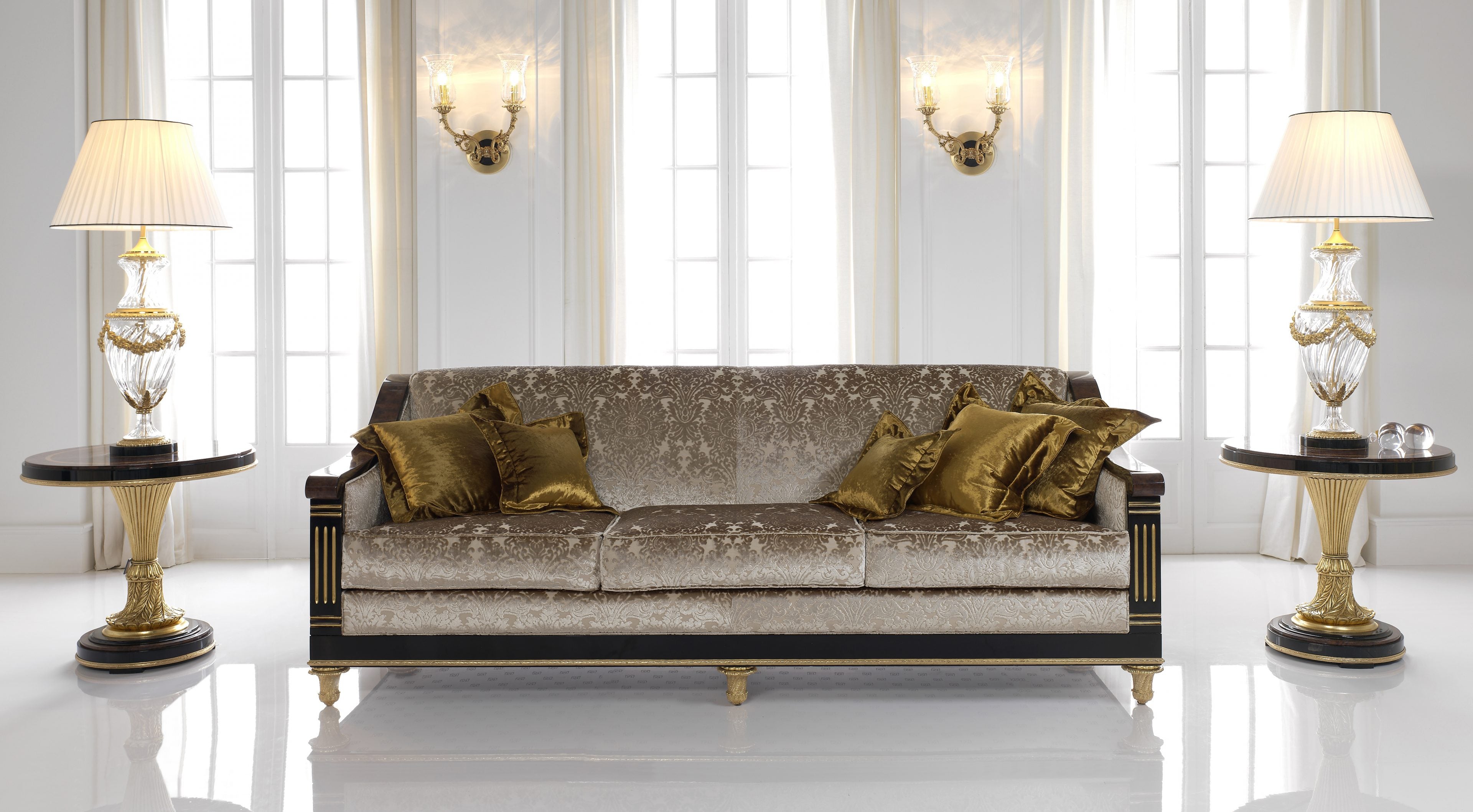 Aurelia Side Table