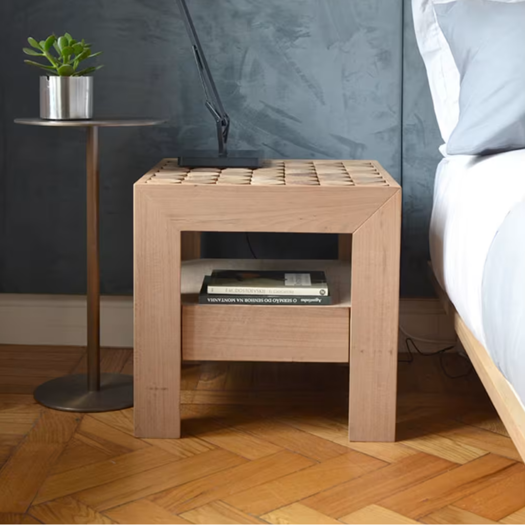 Sofia nightstand