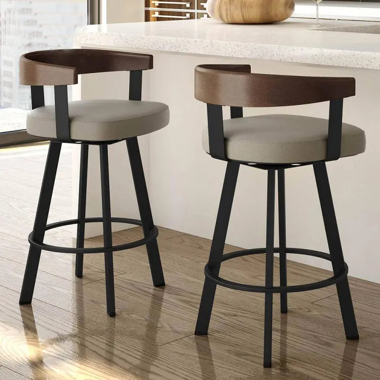 Bar chair with elegant and comfortable design