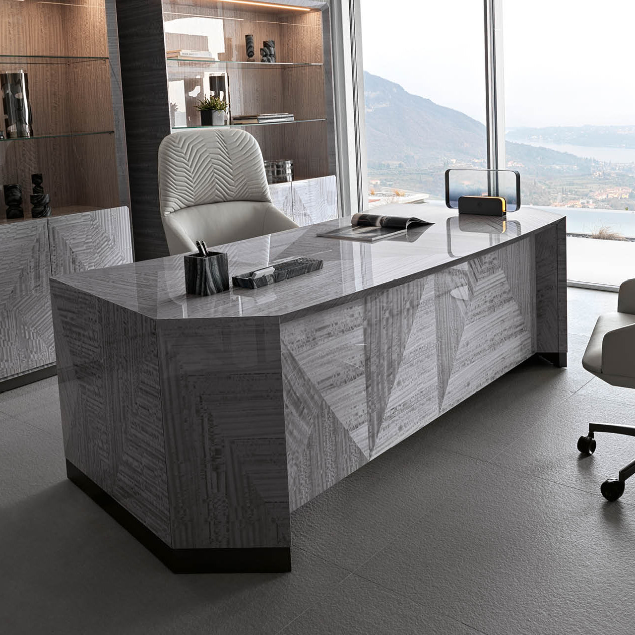Velora Desk