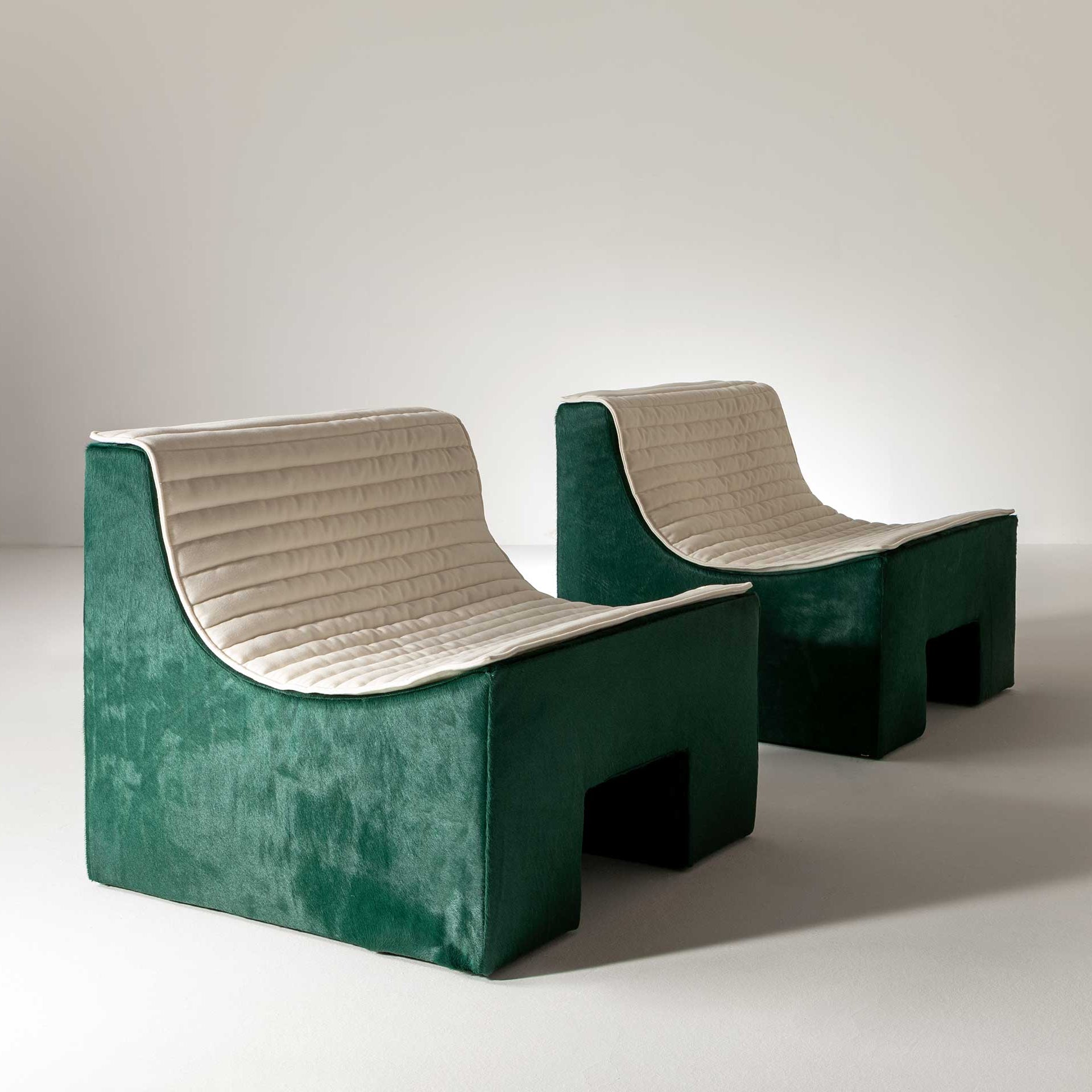 Modern Relax Chair Design