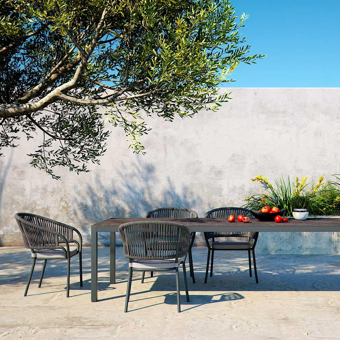 Modern outdoor dining chair