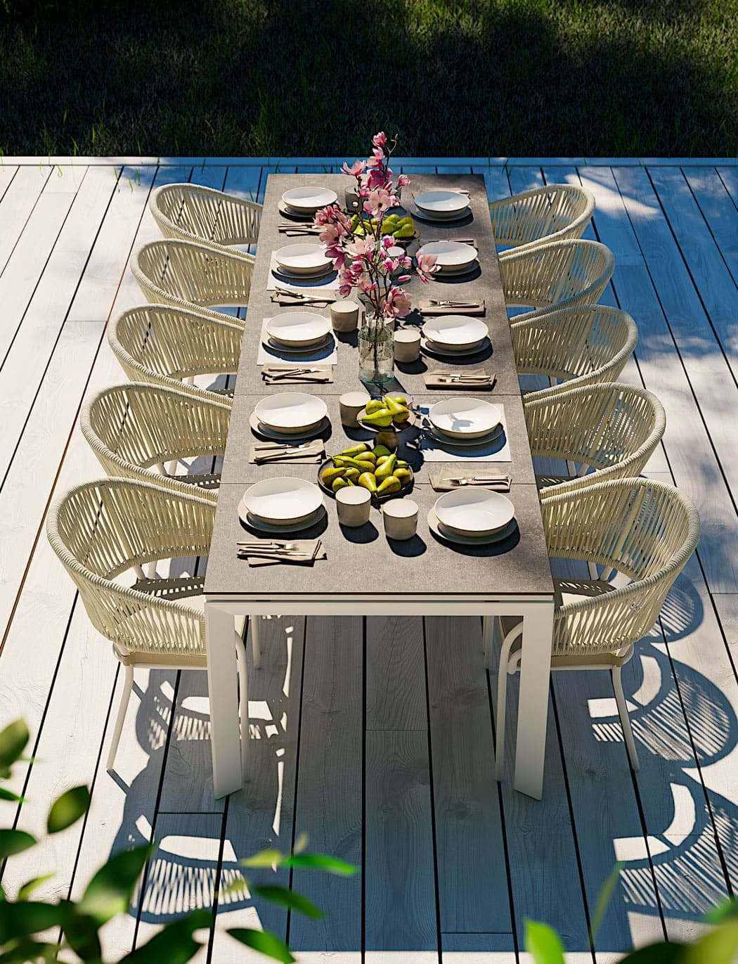Modern outdoor dining chair
