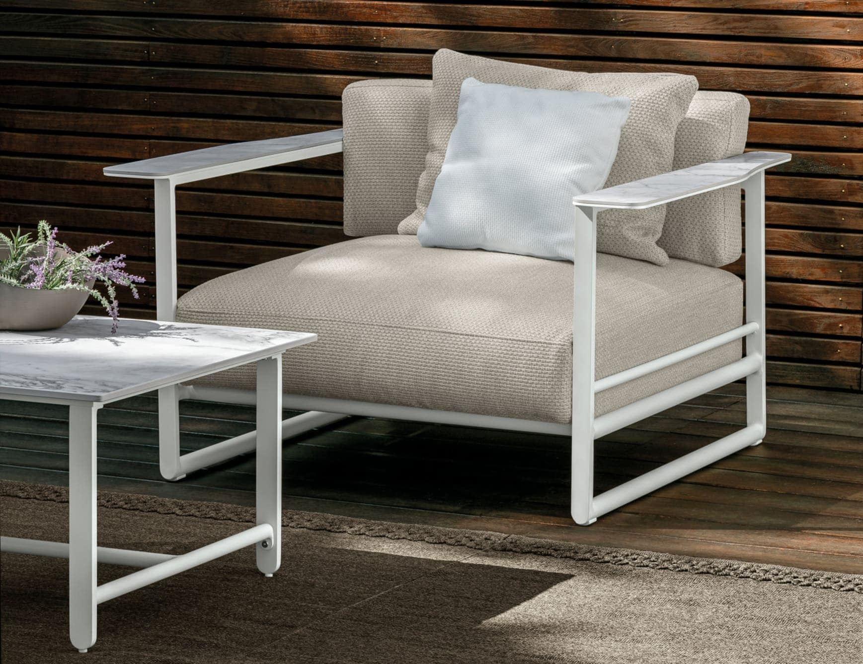 Riviera Outdoor Sofa Chair