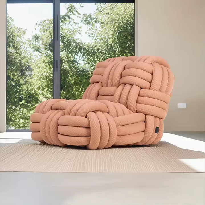 Knotra Lounge Chair