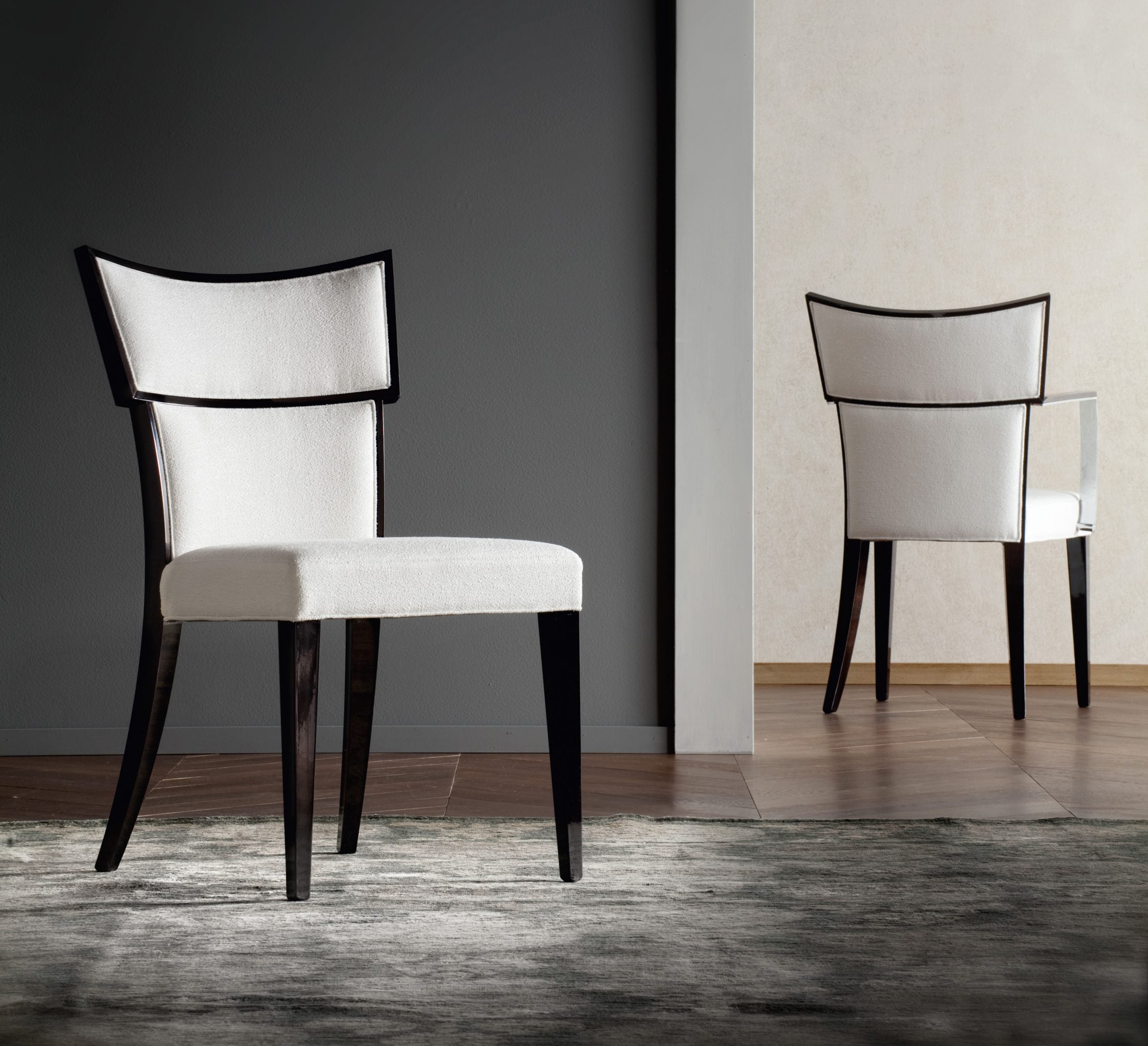 Oak Muse chair