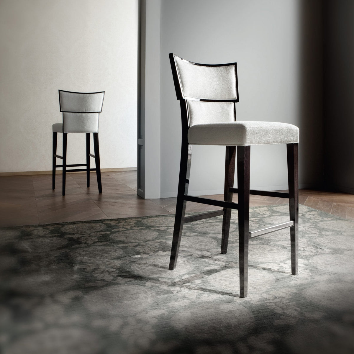 Lunaro Bar Seat