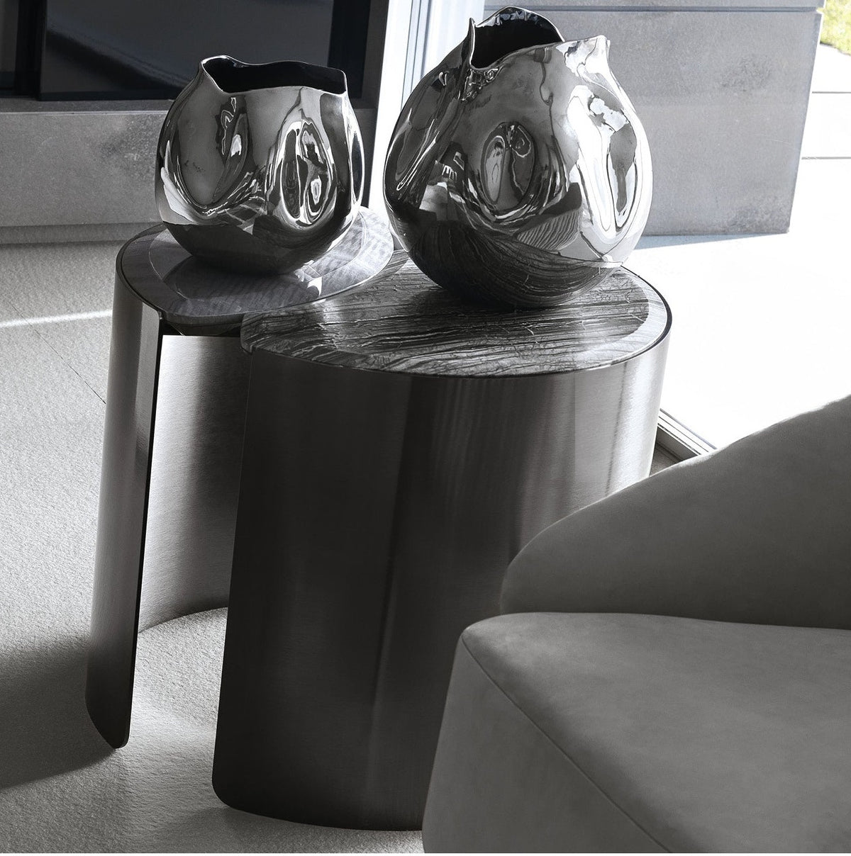 Meridian Side table