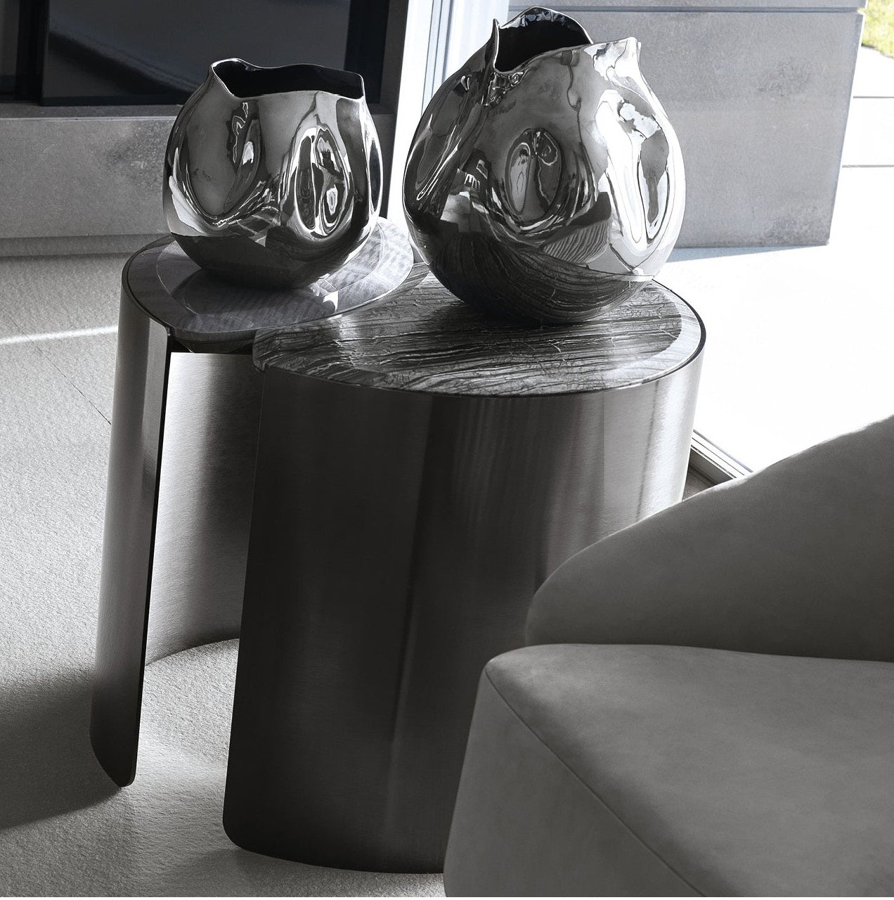 Meridian Side table