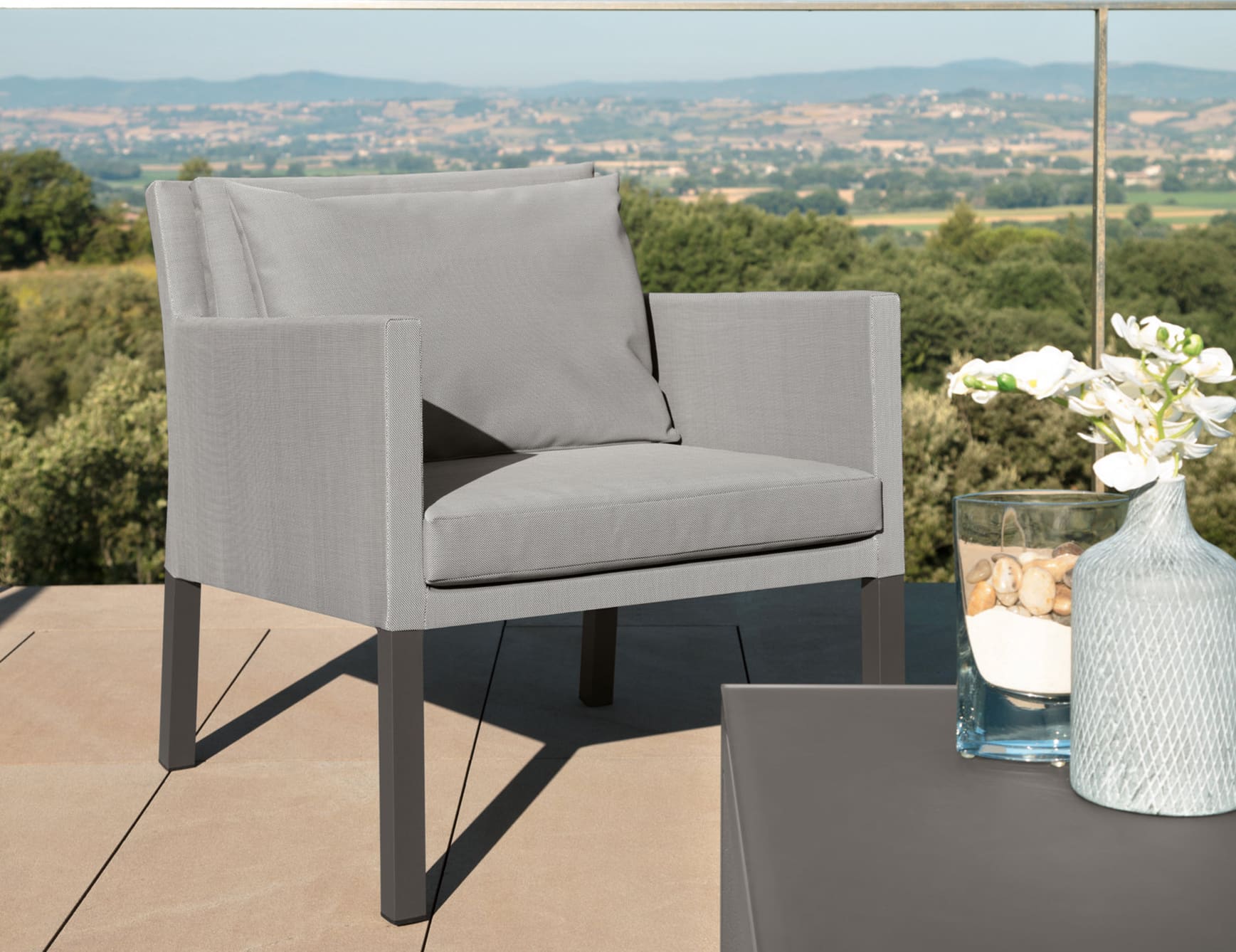 Contemporary outdoor sofa chairs