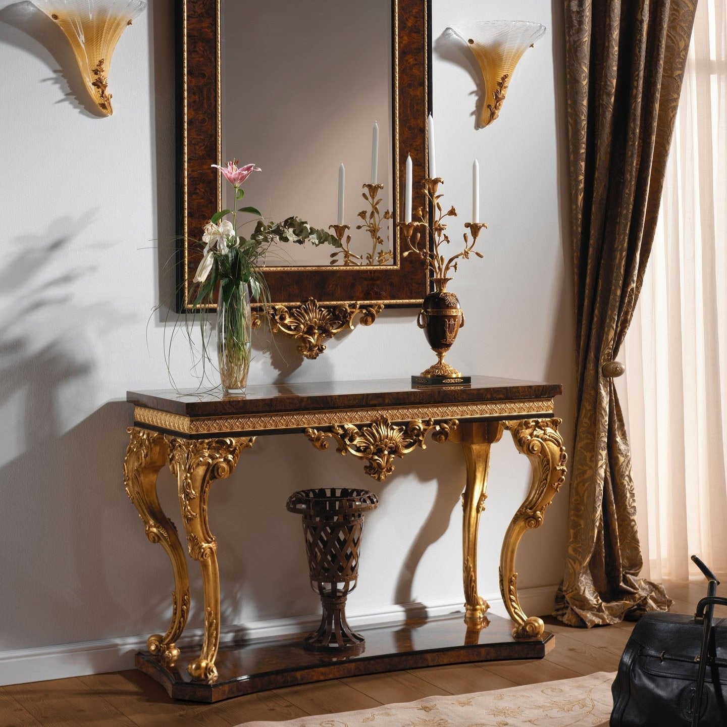 Solis Console