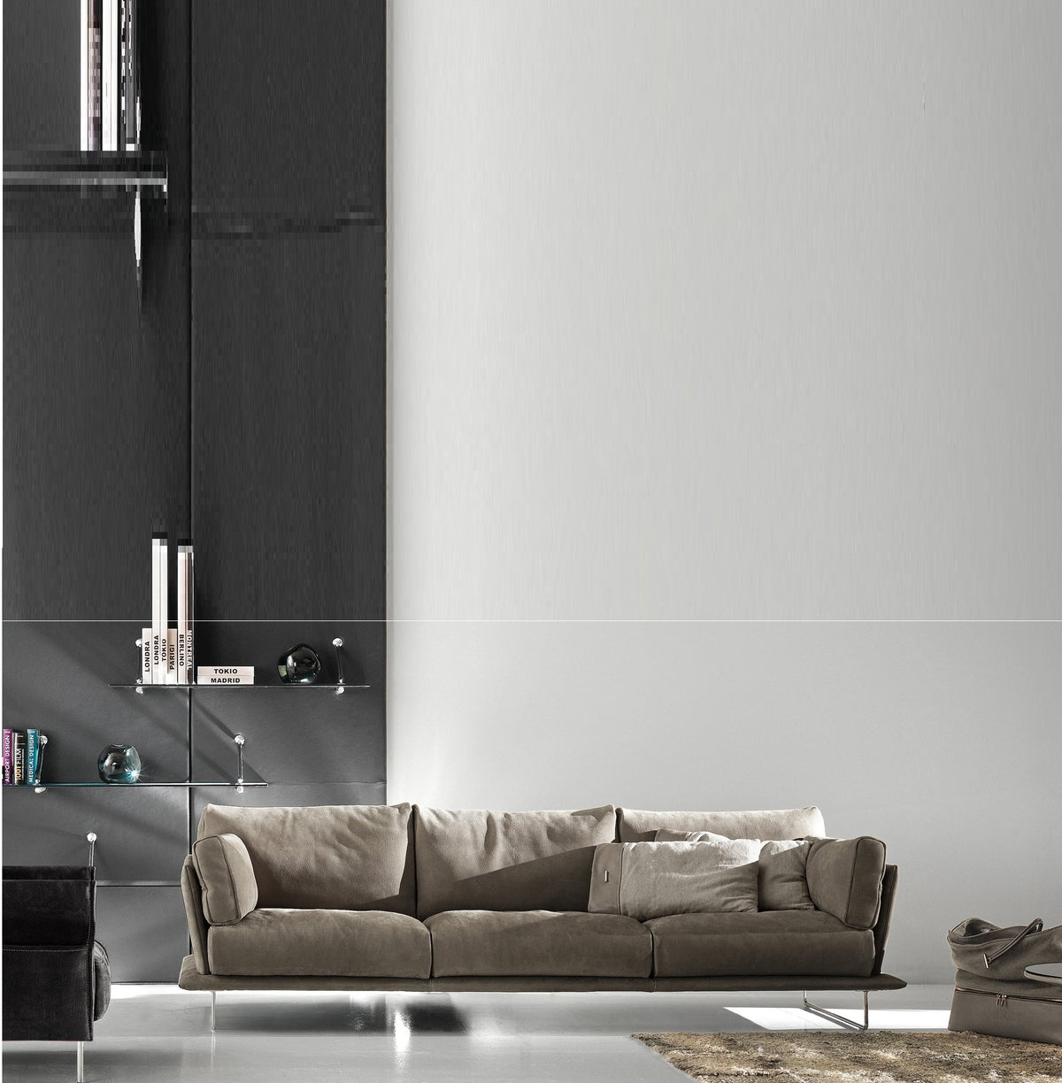 Alvora Sofa