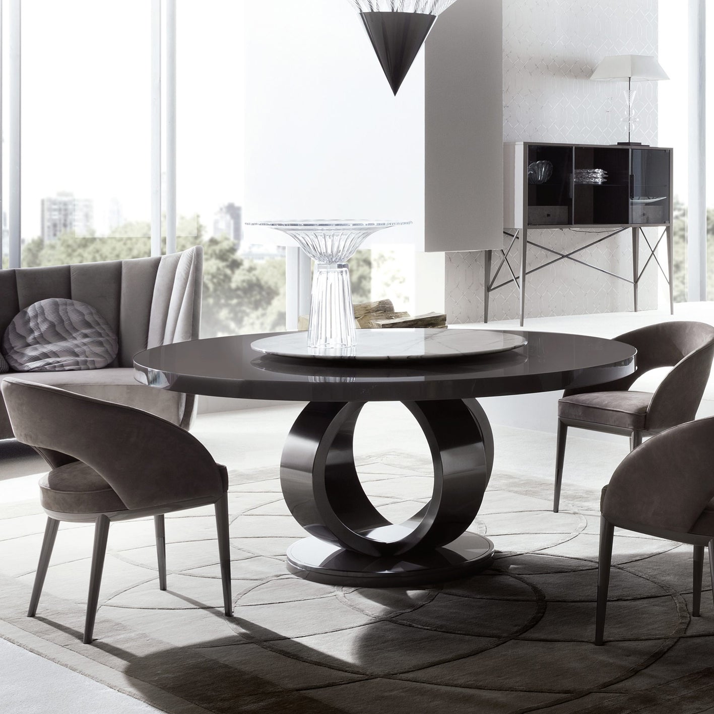 Rovelle Chair