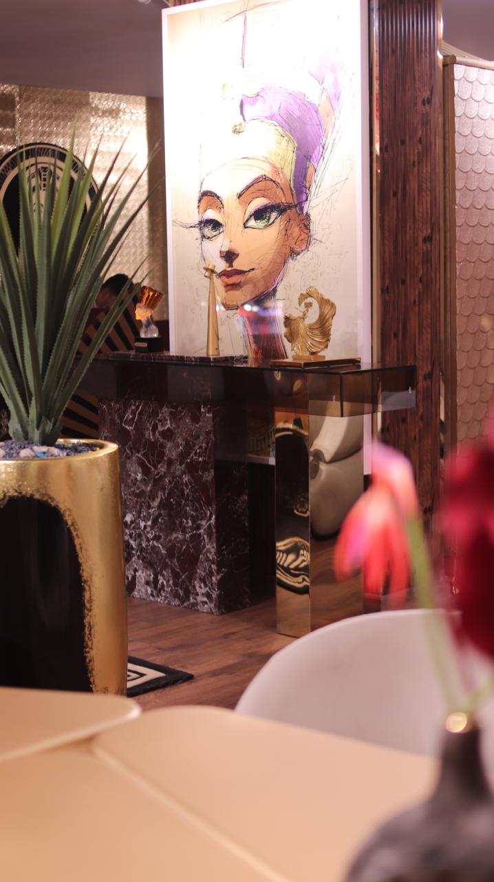 Lugar Nefertiti showroom