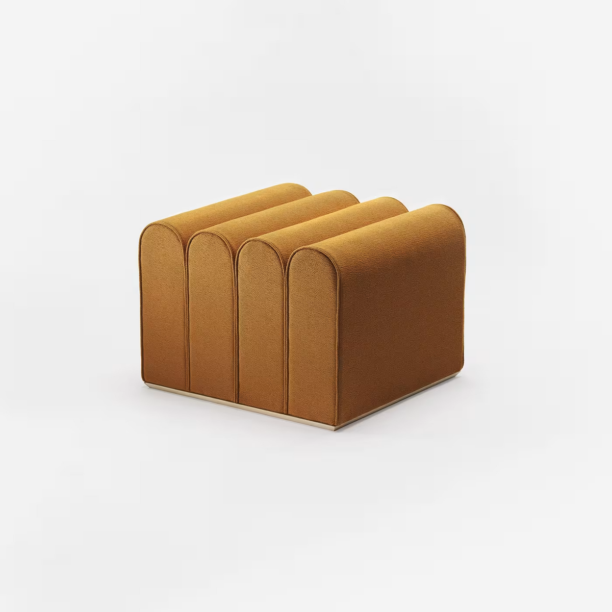 مقعد بتصميم مميز مريح 