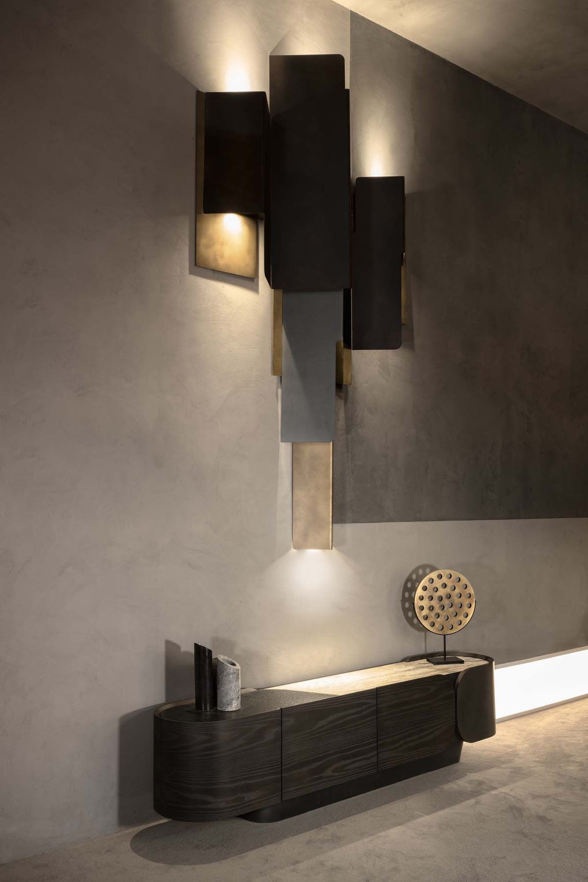 Bojy Low Console