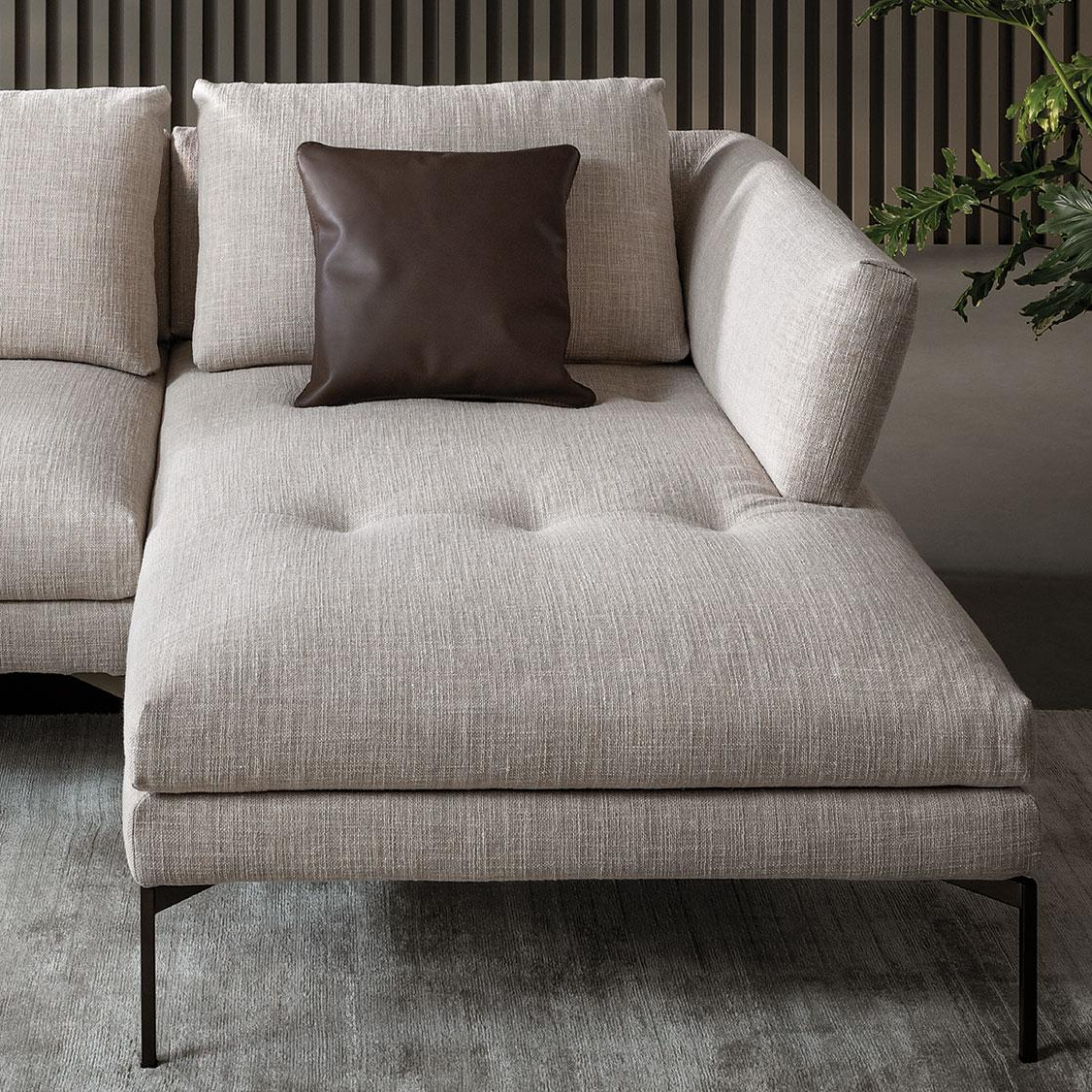 Aliante sofa from high quality material