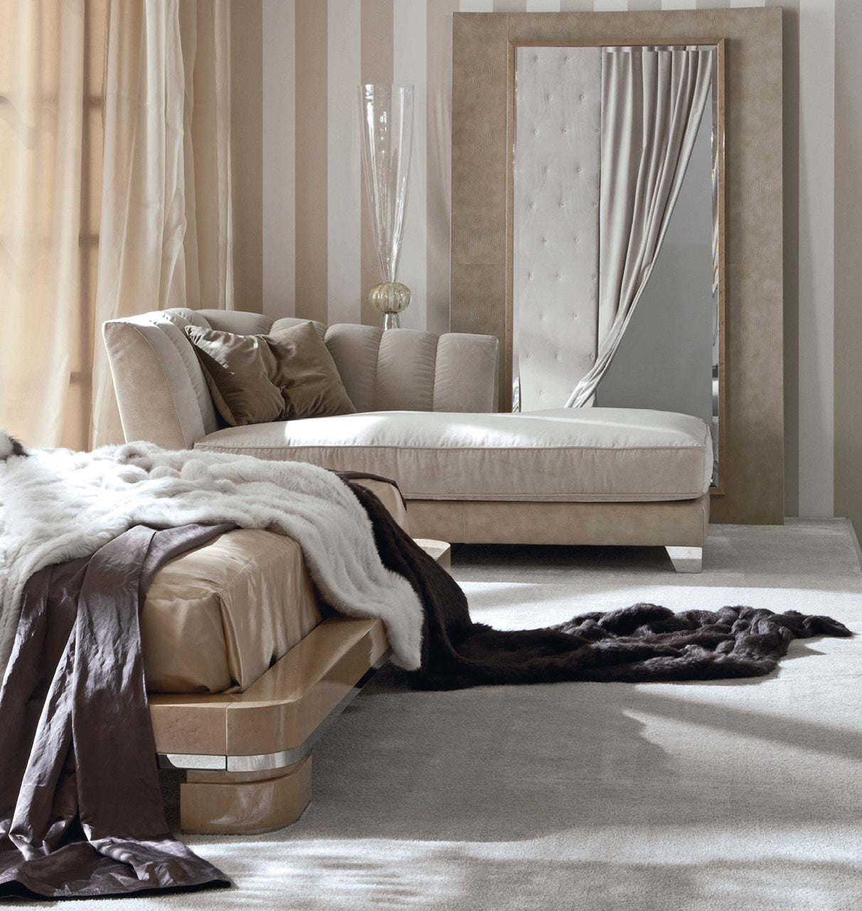 Virelle Chaise
