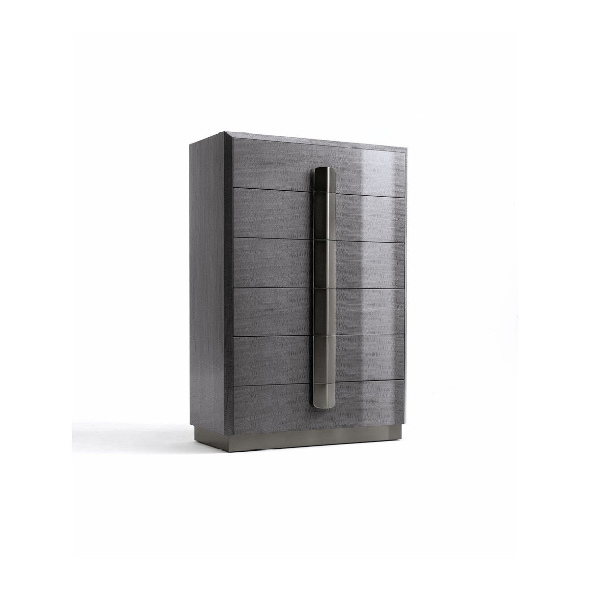 Orlessa Chest