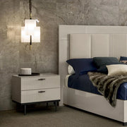 Luxury Metallic Modern Bedroom Set
