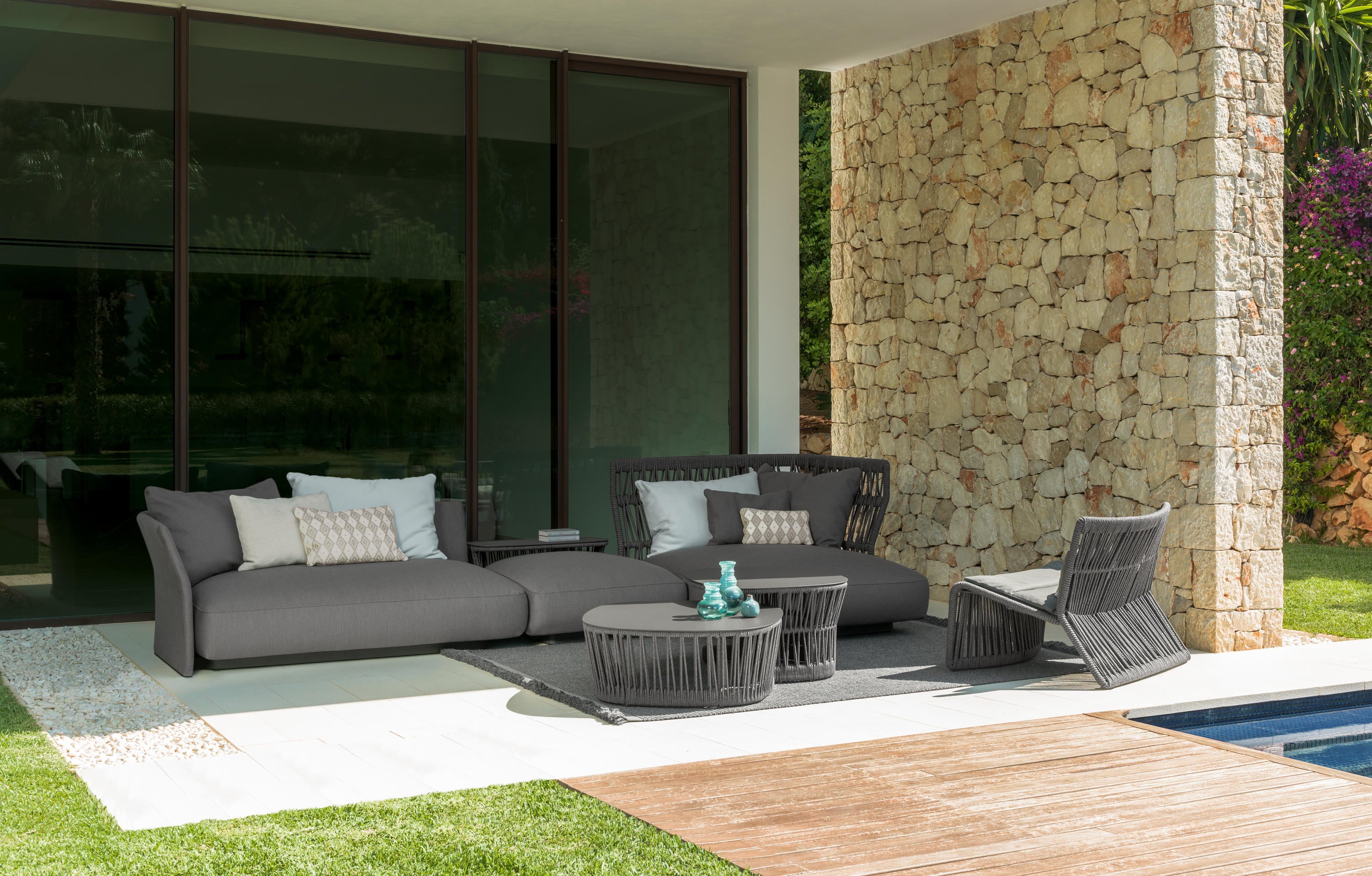 Distinctive double coffee table