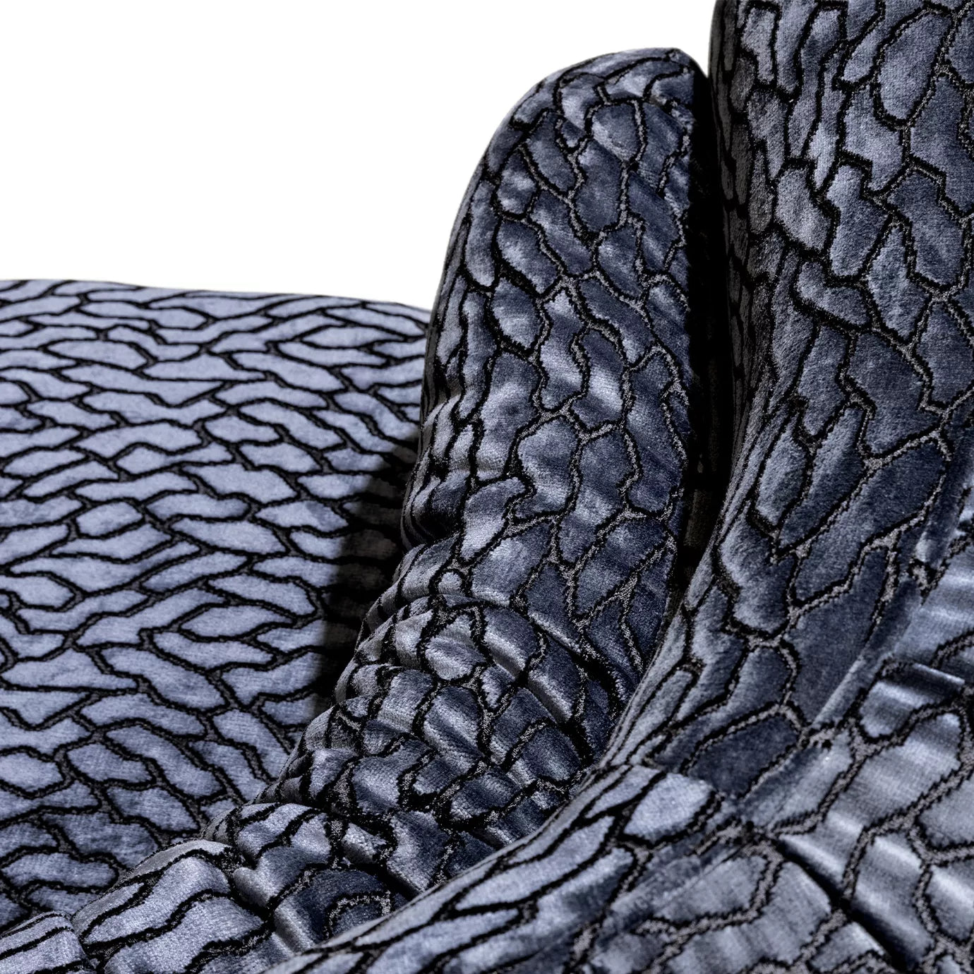 اريكة بتصميم راقي مميز 