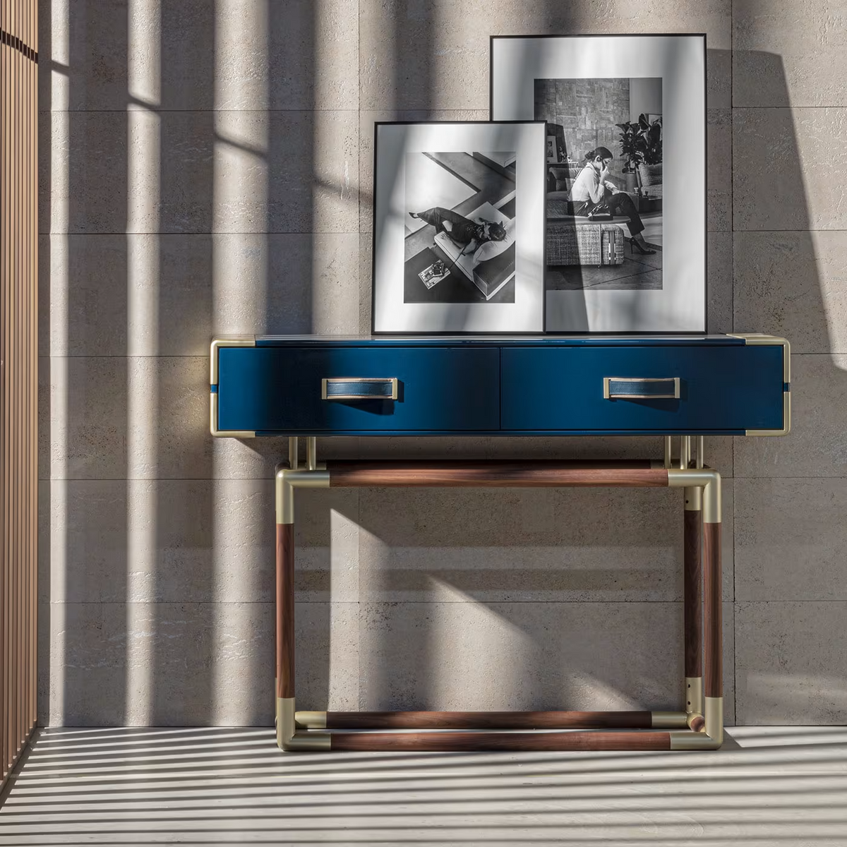 Anzio console