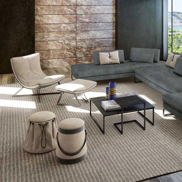 Velmora Lounge Chair