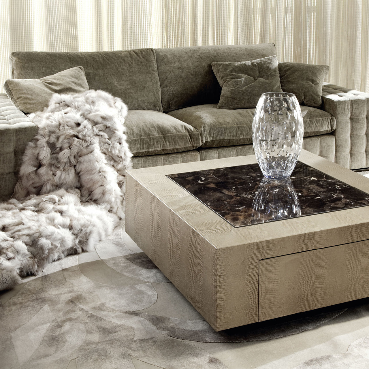 Marvello Table